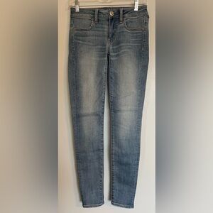 American Eagle Outfitters Super Super Stretch Jegging Light Blue Denim Size 0R